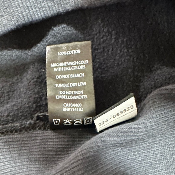 Ed Hardy Maritime Marauders Graphic Sweatshirt Black Grunge Size Small EUC - Picture 12 of 16